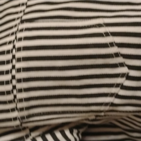 🌺NWOT crop striped denim jacket from Wild Honey size M So cute! - Picture 5 of 9